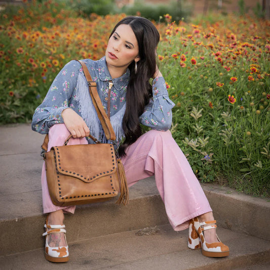 STS Ranchwear Bandera Tan Dakota Crossbody