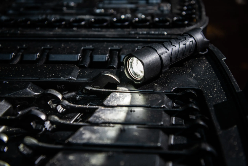 Coast Polysteel 400 Flashlight