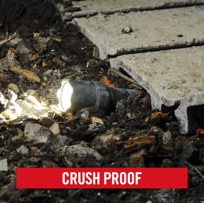 Coast Polysteel 600 Flashlight