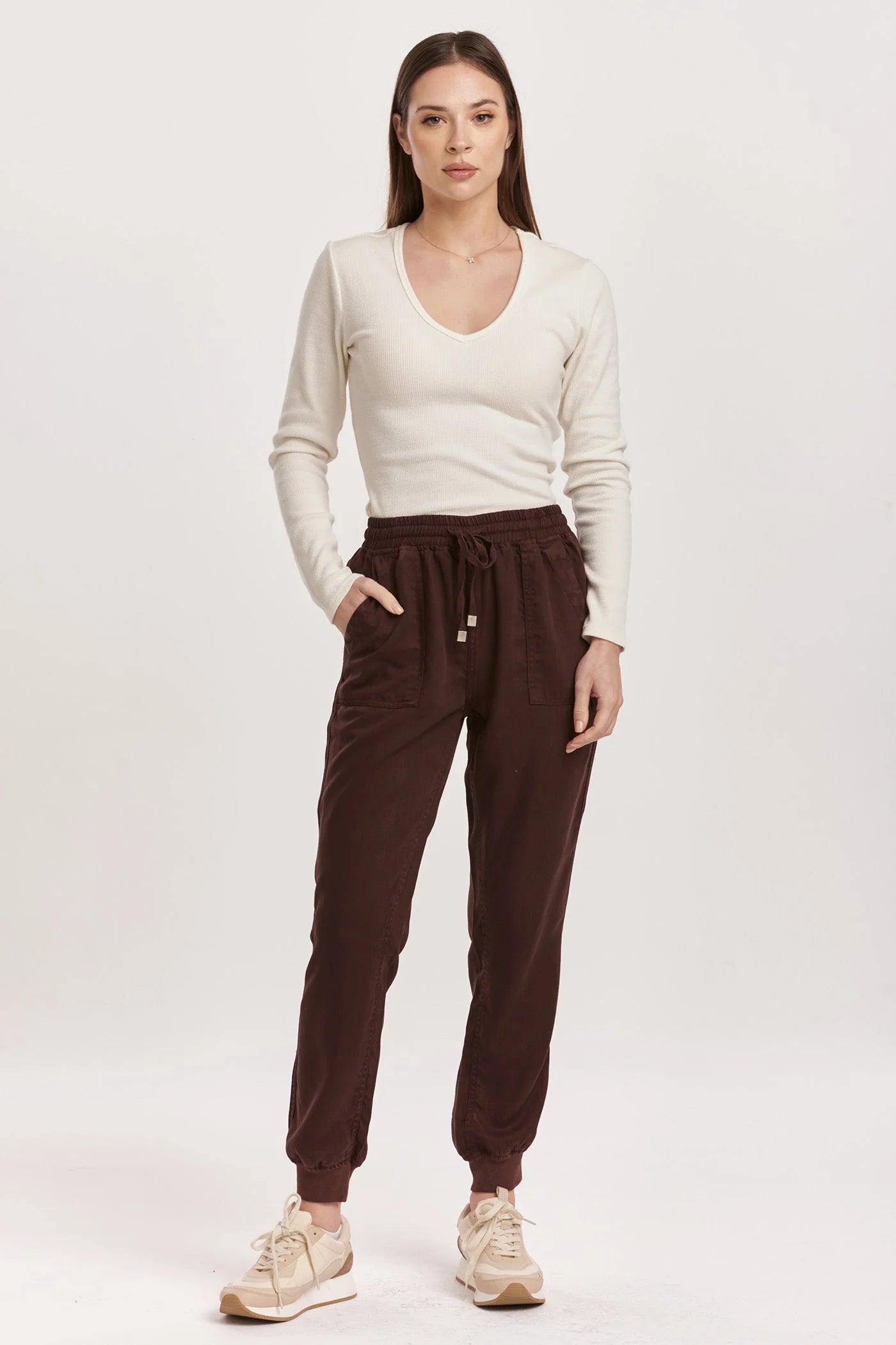 Dear John Jacey Super High Rise Cropped Jogger Pants in Ground Coffee