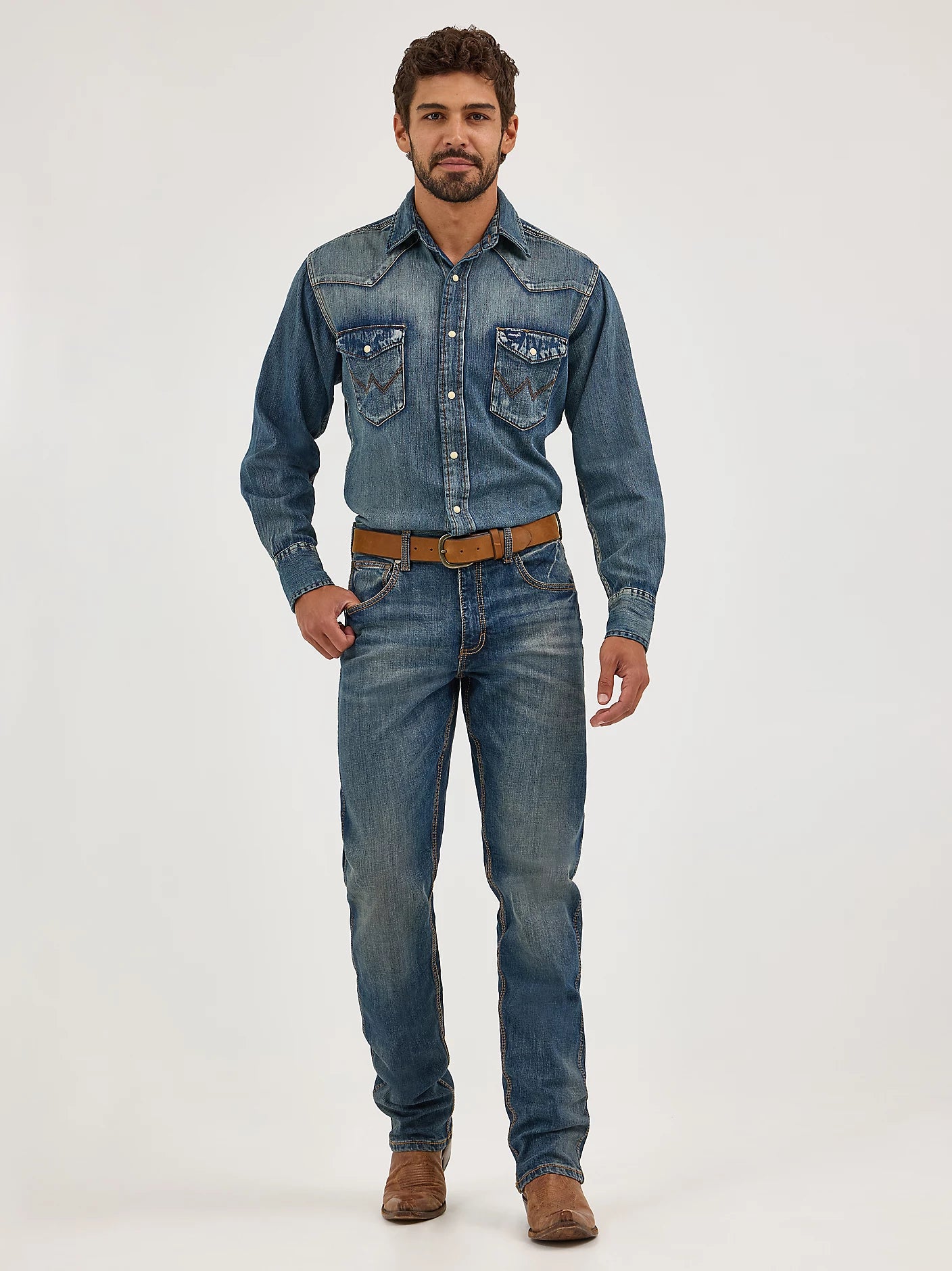Wrangler Men's Retro Slim Fit Straight Leg Jean in Bozeman Cowboy Headquarters Wrangler Men's Retro Slim Fit Straight Leg Jean in Bozeman Cowboy Headquarters