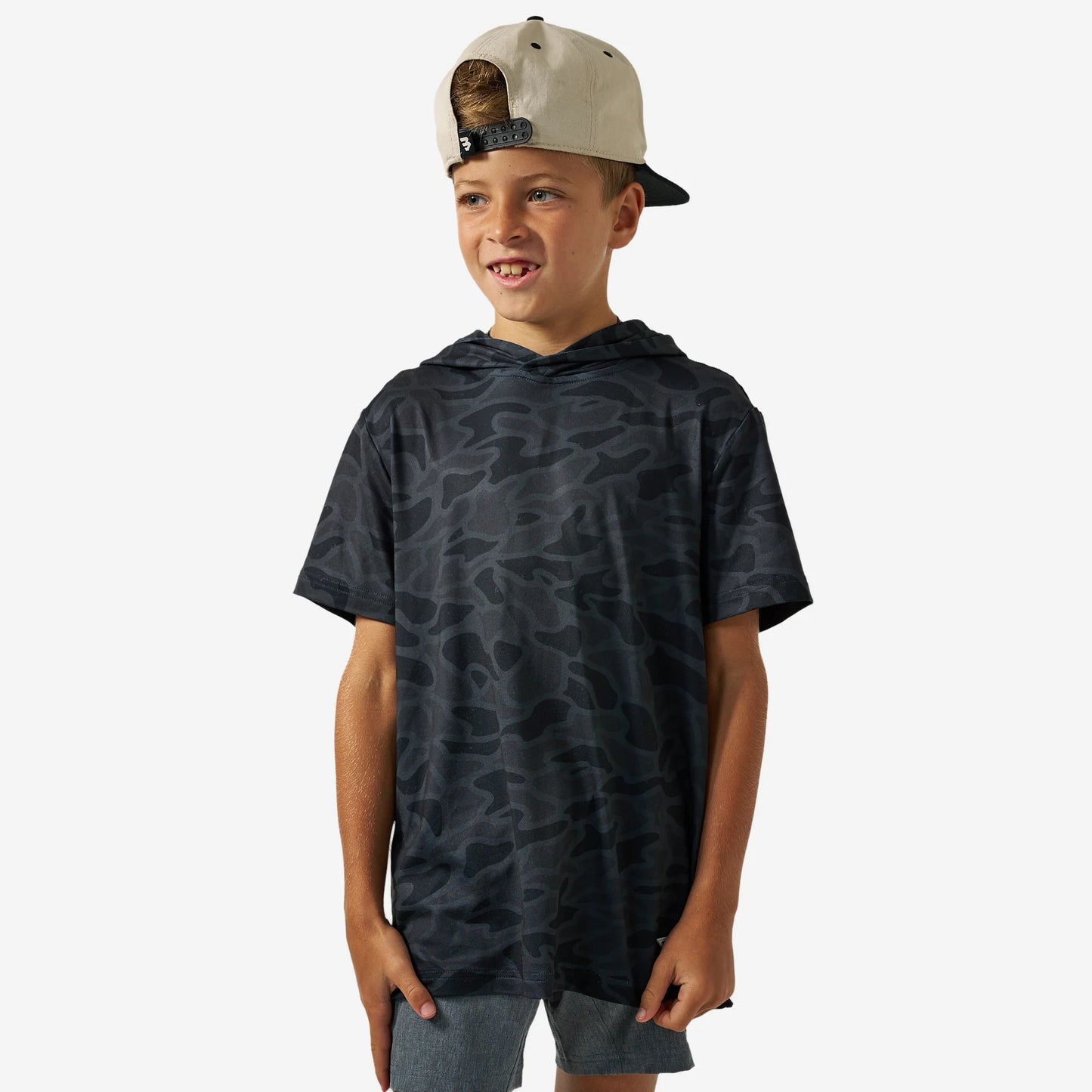 Burlebo Youth Short Sleeve Performance Hoodie in Black Camo