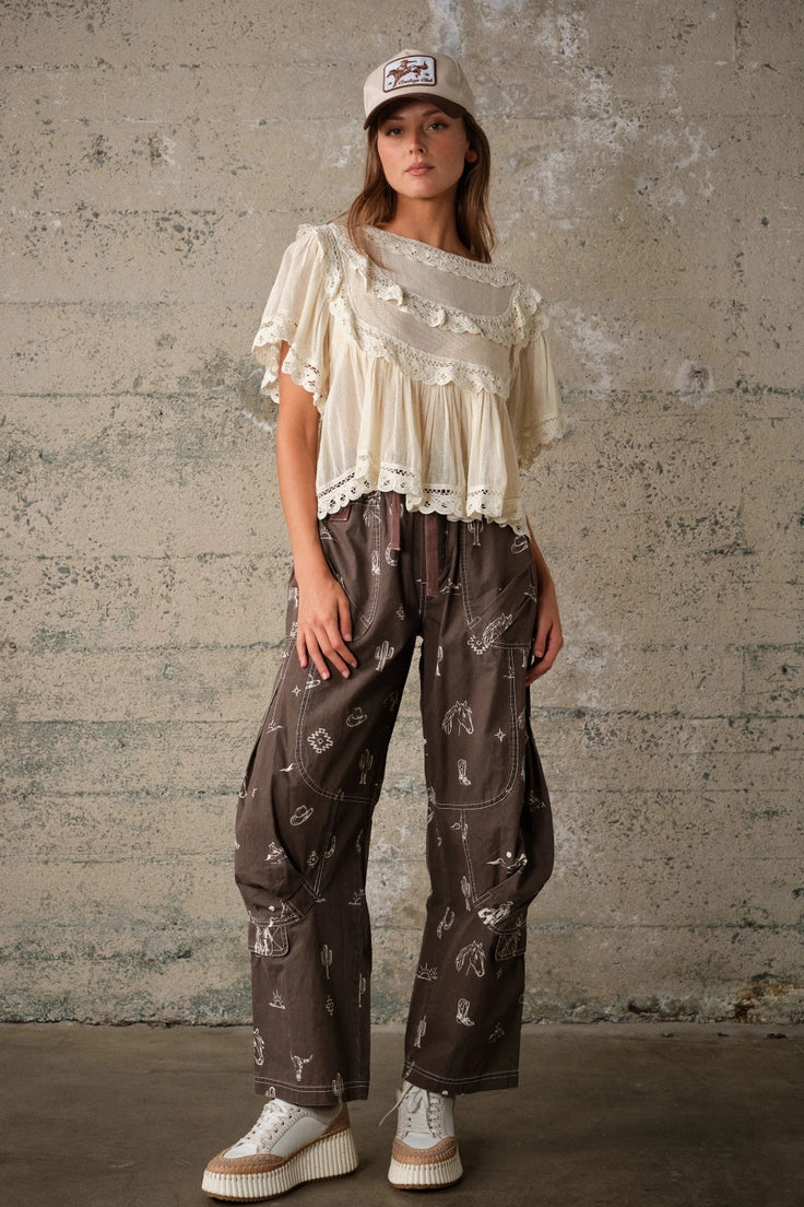 Western Print Cotton Cargo Pants in Chocolate