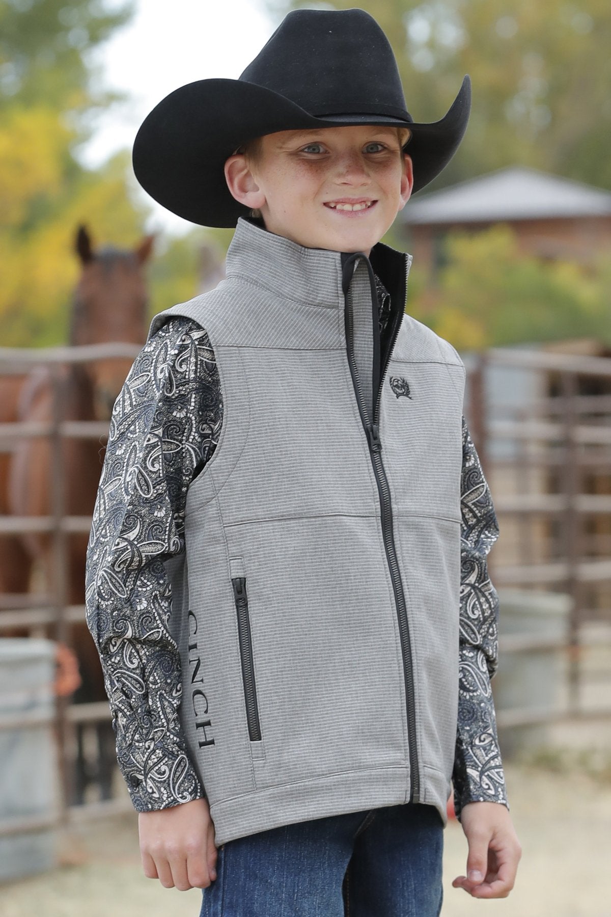 Cinch Boy's Match Dad Bonded Vest in Gray