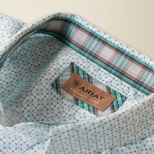 Ariat Wrinkle Free Welsh Classic Fit Shirt in White Multi Geo Print