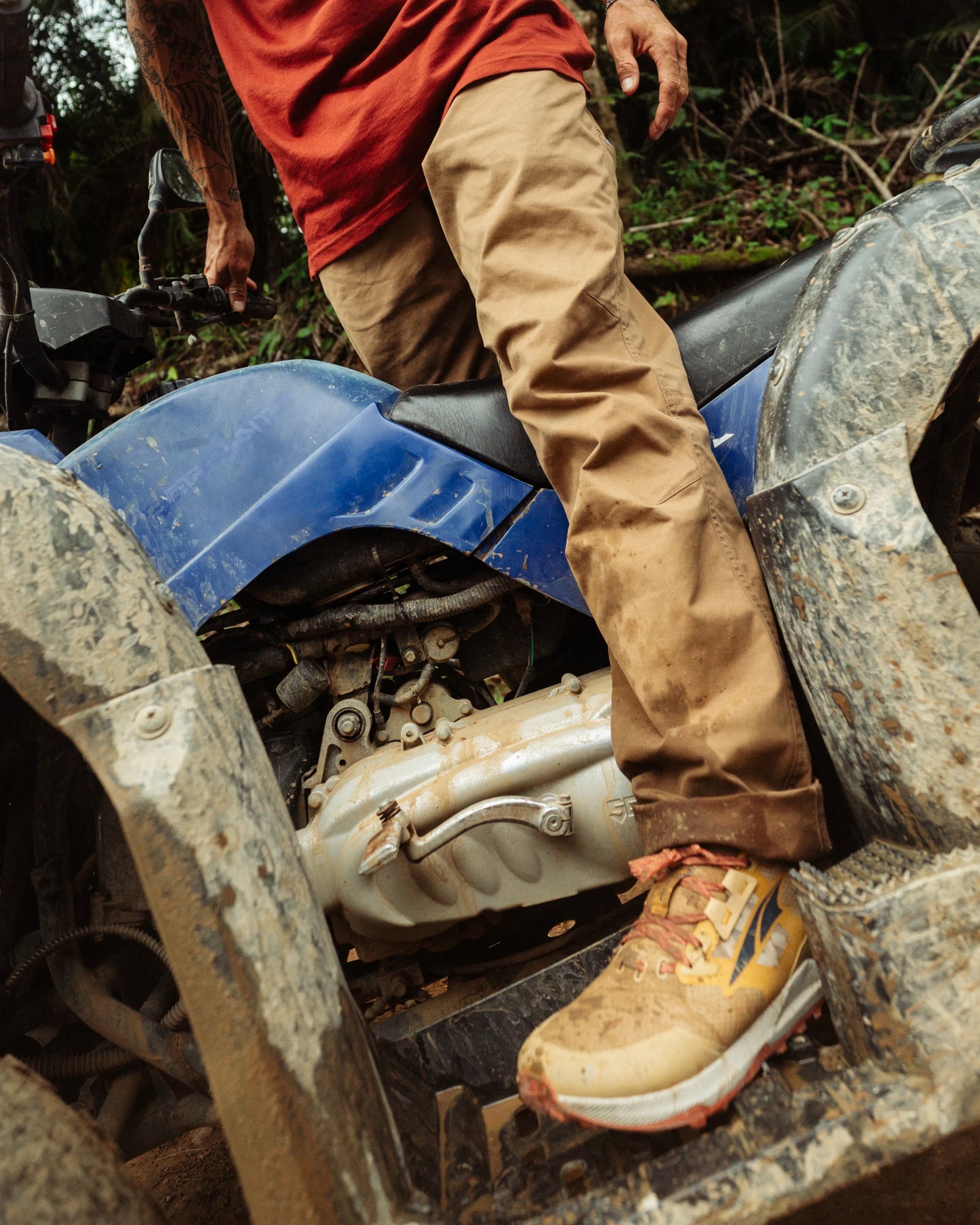 Kuhl Rydr Lite Klassik Pant in Badlands Khaki