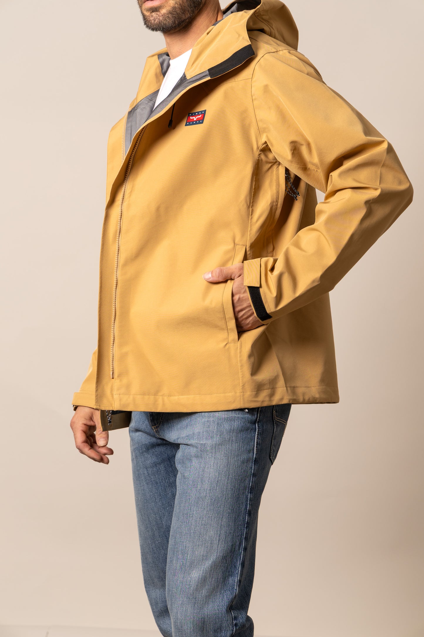 Kimes Ranch Beartooth Shell in WW Brown