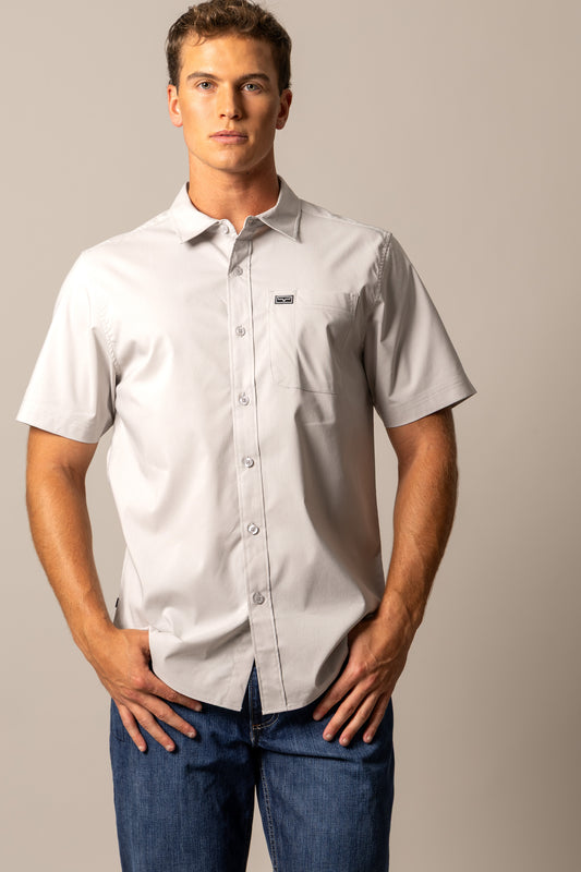 Kimes Linville Short Sleeve Dress Shirt in Silver/White