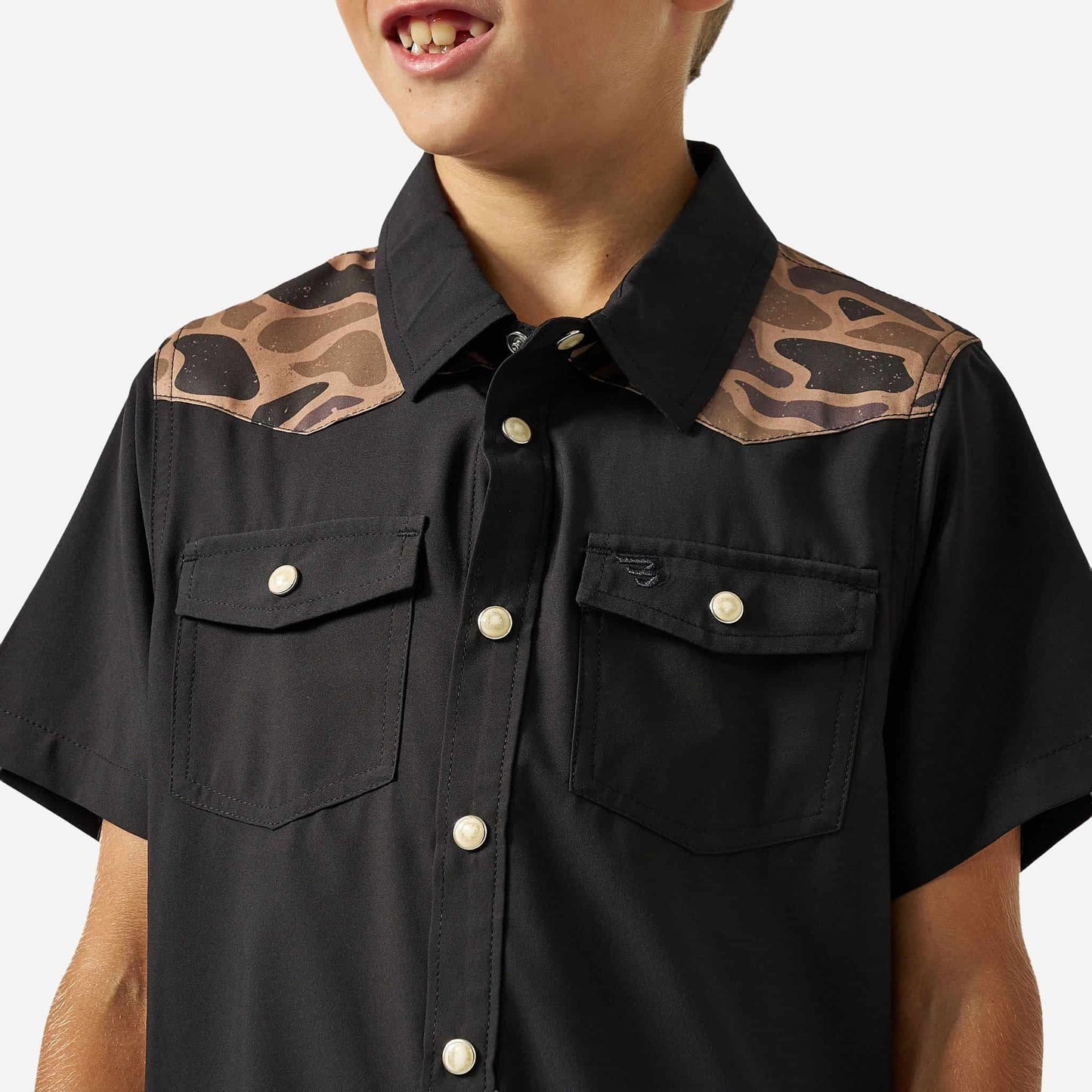 Youth Performance Western Shirt in Deer Szn