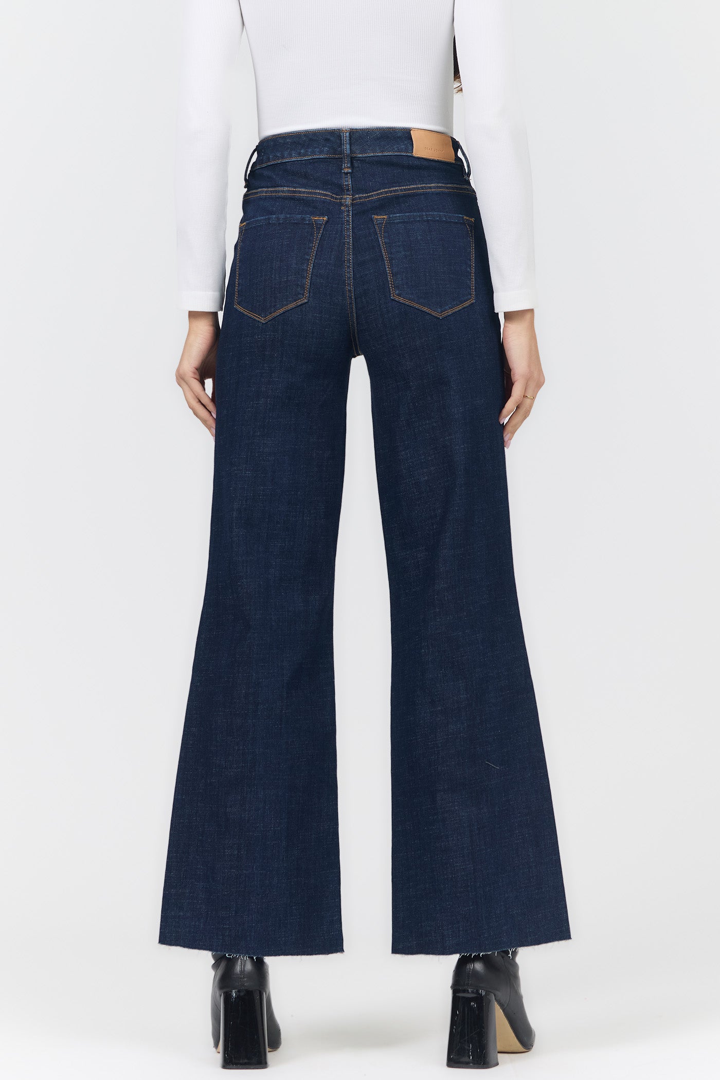 Dear John Fiona High Rise Wide Leg Jean in Anchor