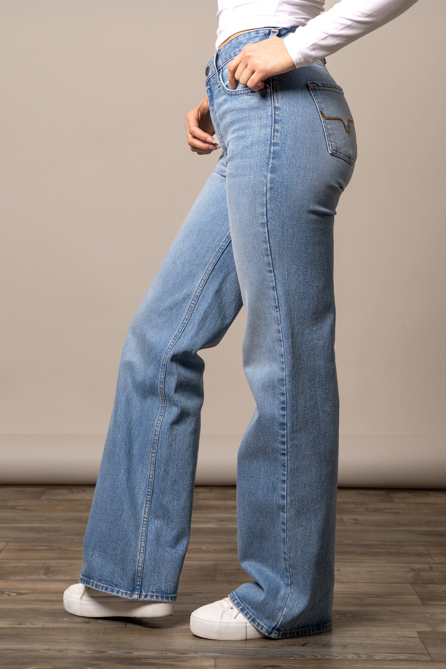 Kimes Ranch Zoey Jean in Light Wash