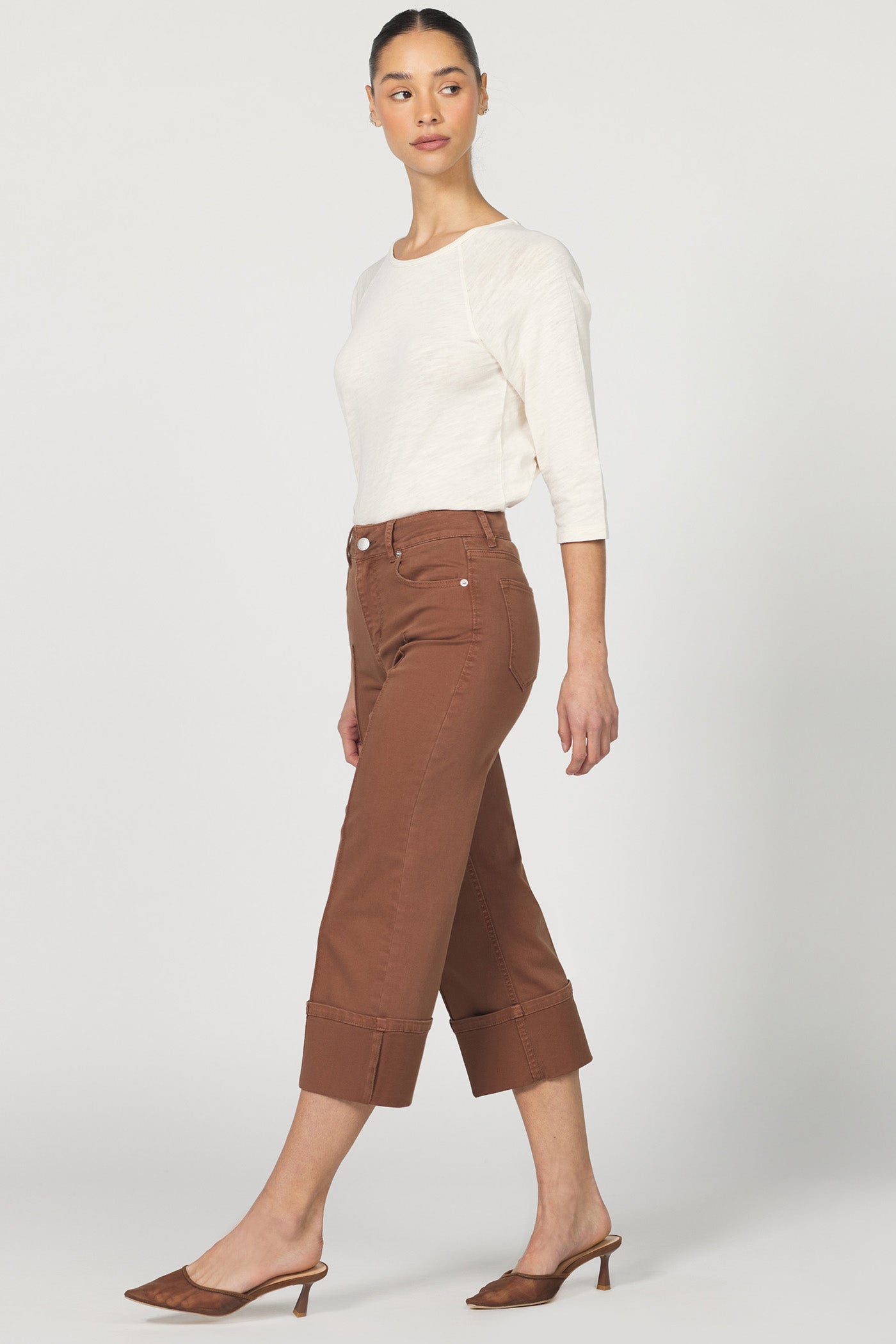 Dear John Holly Straight Leg Pant in Cappuccino