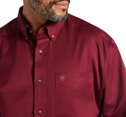 Ariat Mens Burgandy Solid Twill Classic Long Sleeve Shirt