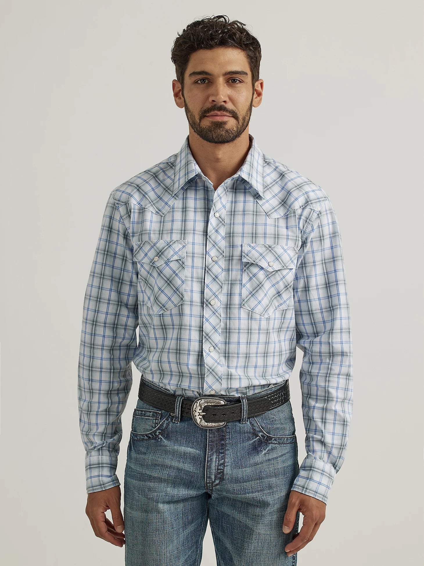 Wrangler Men's 20X Competition Advanced Comfort Two Pocket Western Snap Shirt in Sea Blue Plaid