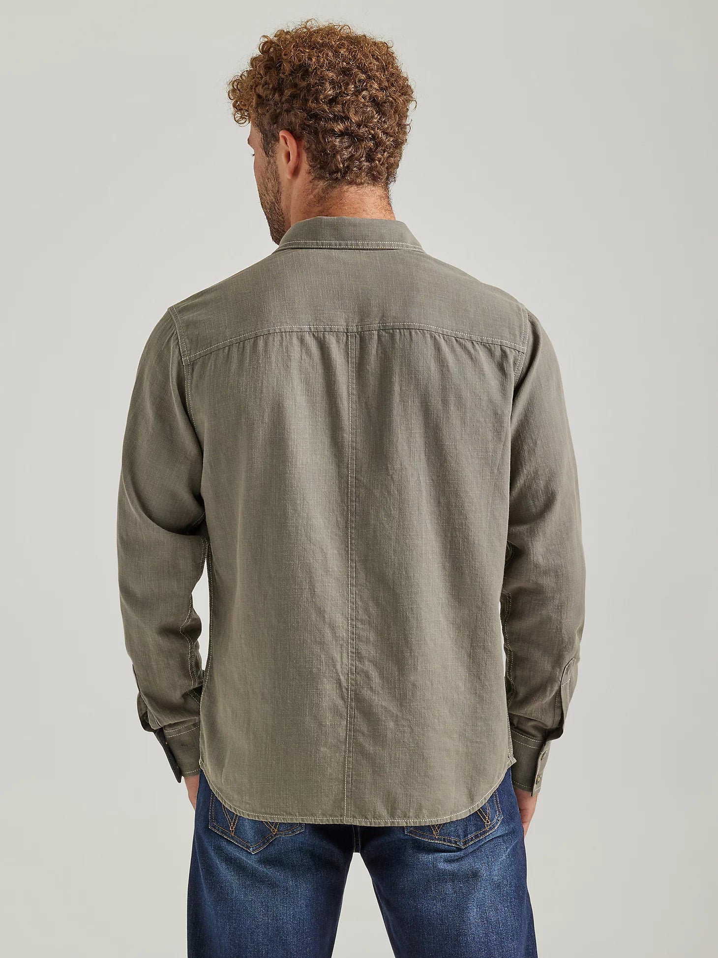 Wrangler Long Sleeve Retro Premium Button Down Shirt in Ash Grey