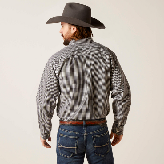 Ariat Wrinkle Free LS Button Shirt